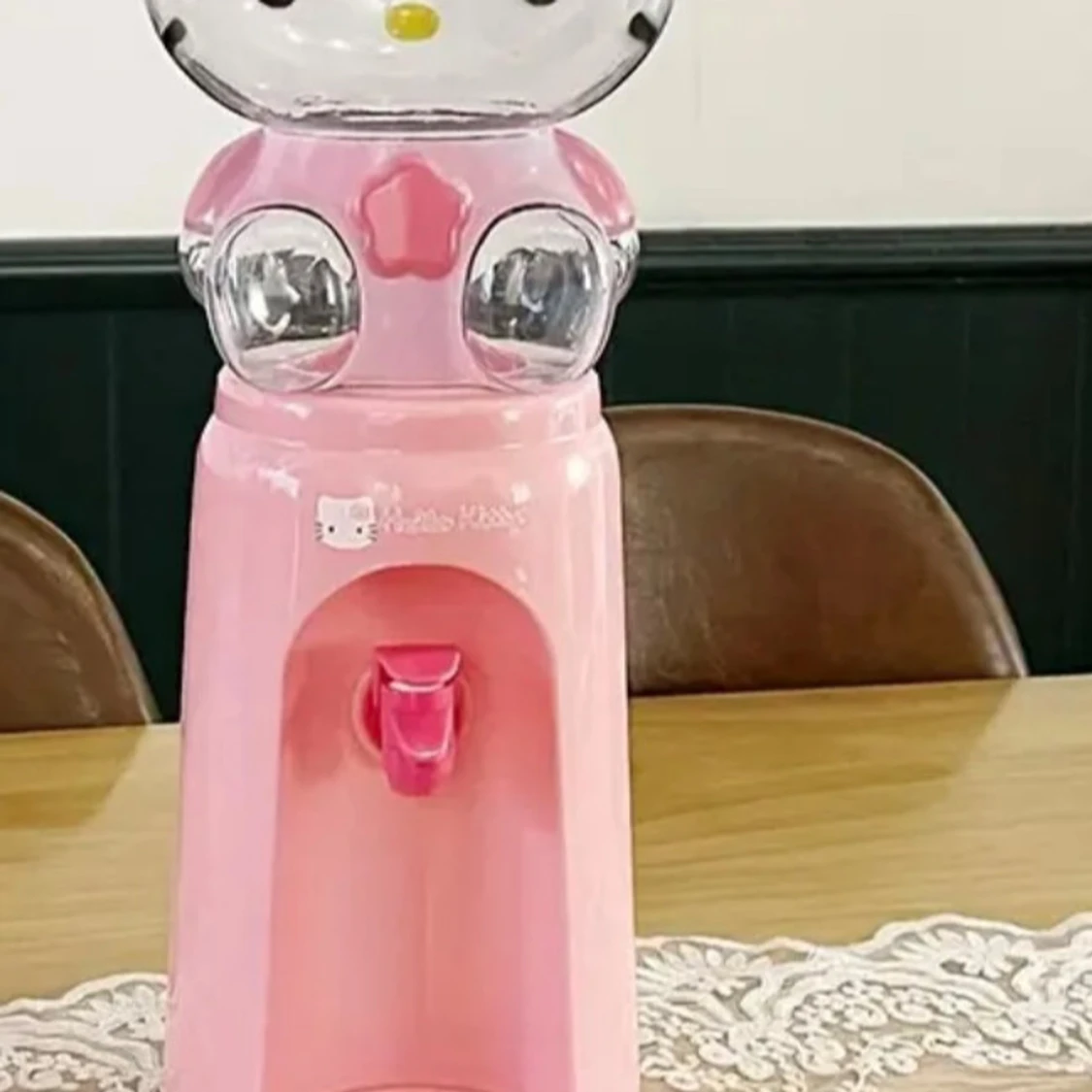 Hello Kitty Vattenautomat