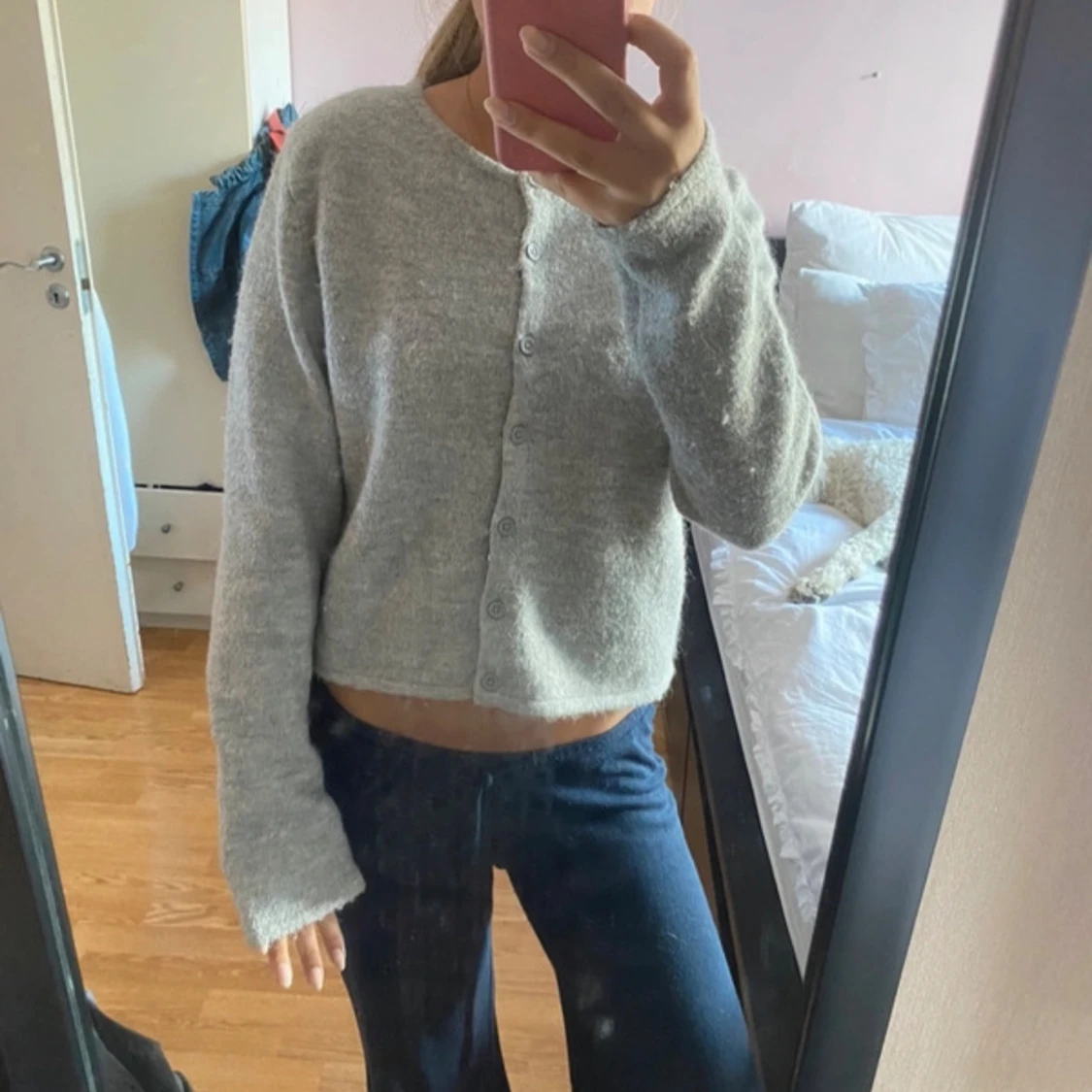 Grå stickad kofta - 1