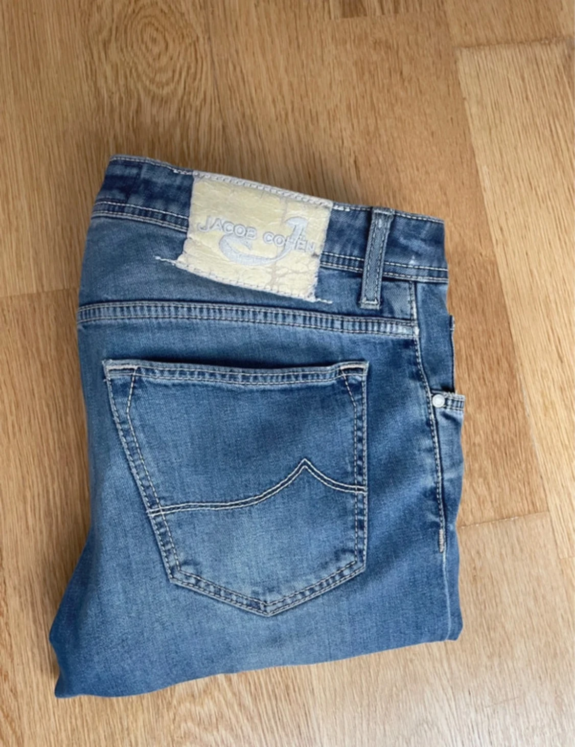 Blå jeans från Jacob Cohen - 4