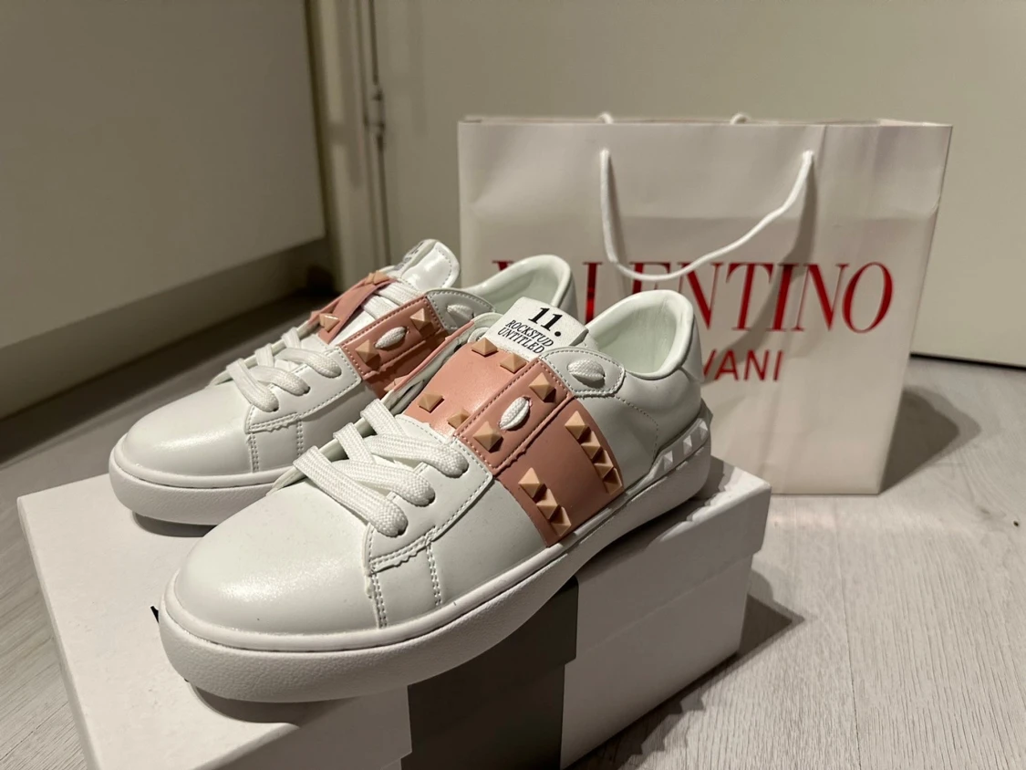 Valentino garavani skor