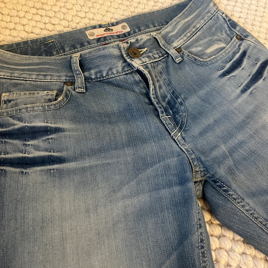 Blå bootcut jeans från Fornarina - 1