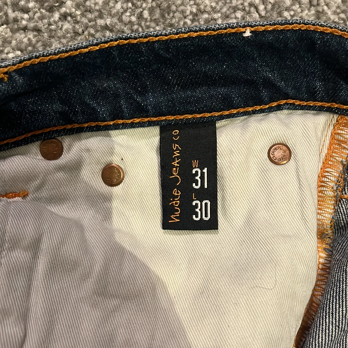 Mörkblå jeans från Nudie Jeans Co - 3