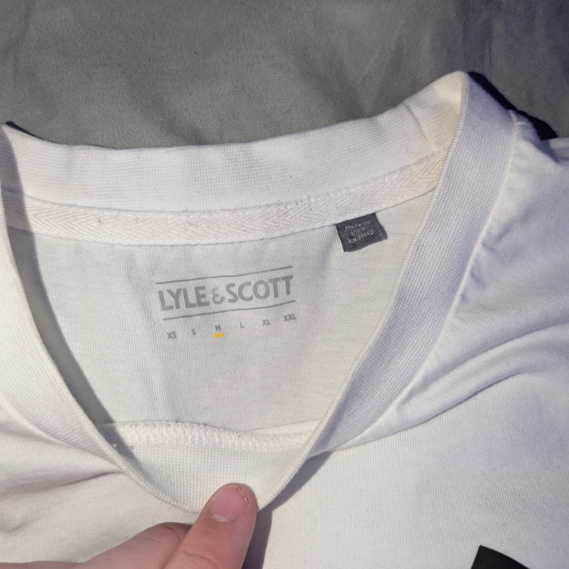 Vit Lyle & Scott t-shirt - 2