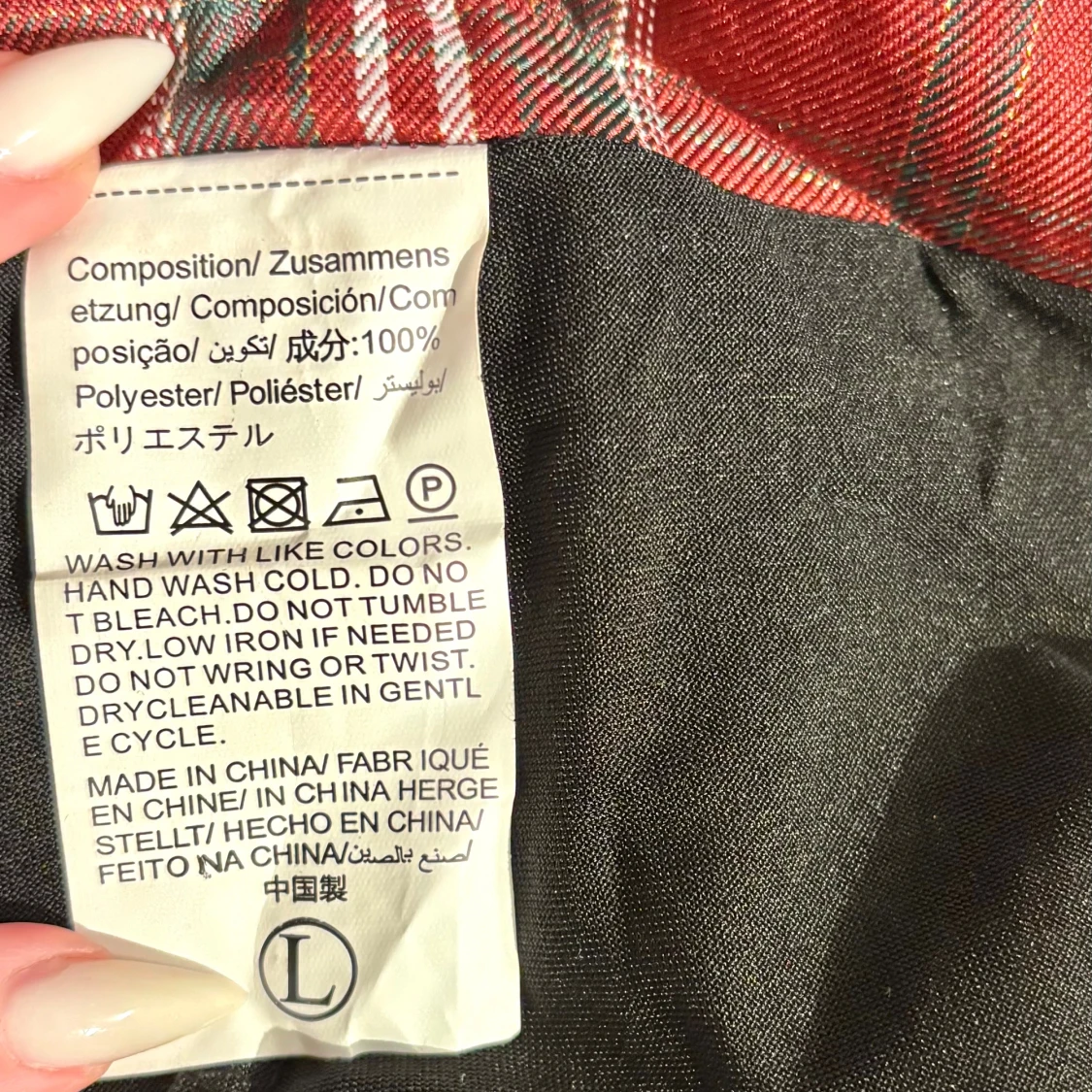 Rutig röd minikjol med spännen - 3