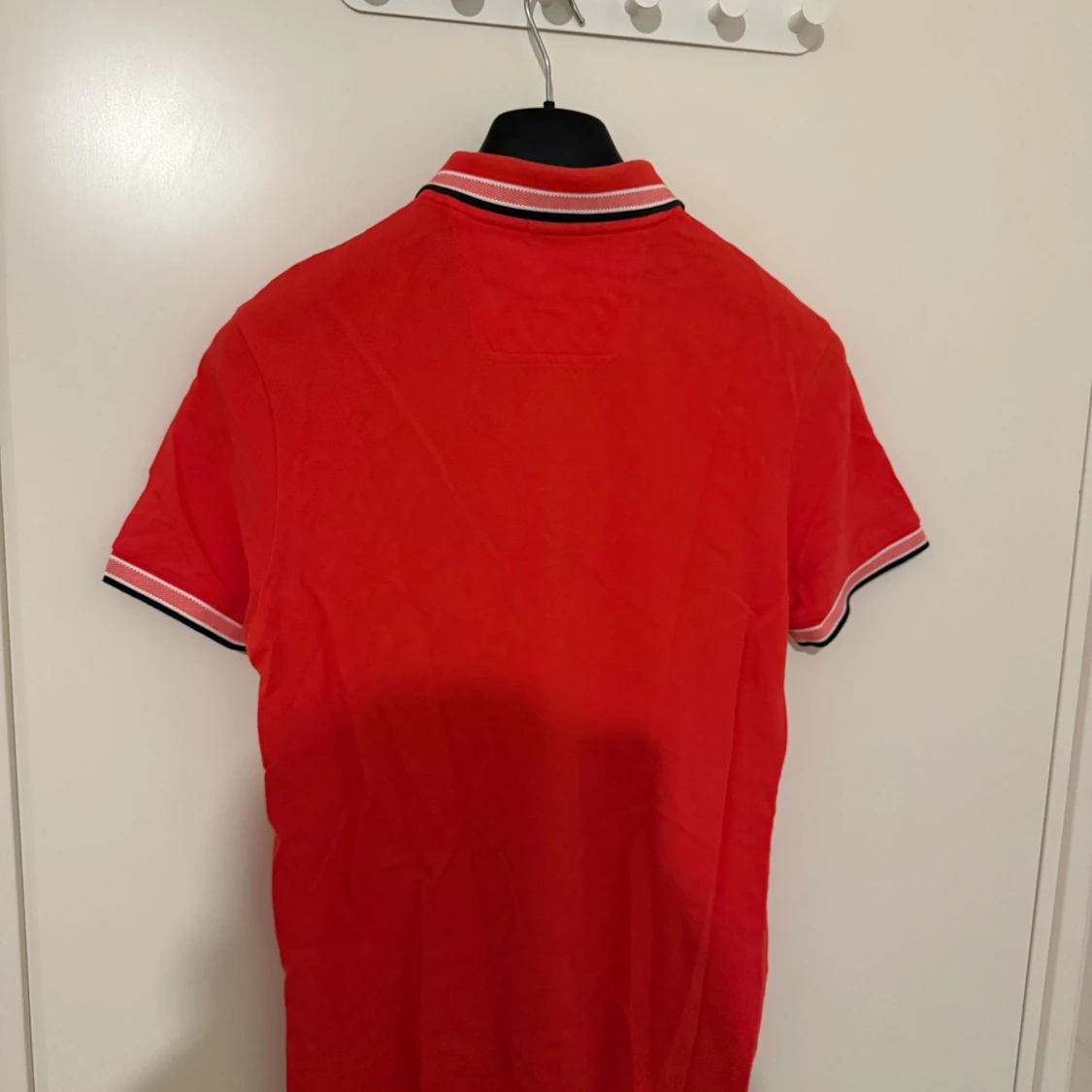 Röd pikétröja från Hugo Boss - 1