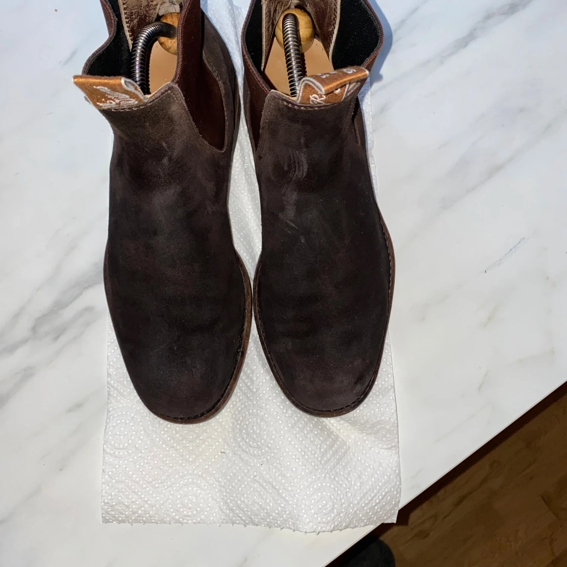 Bruna chelsea boots i mocka - 2