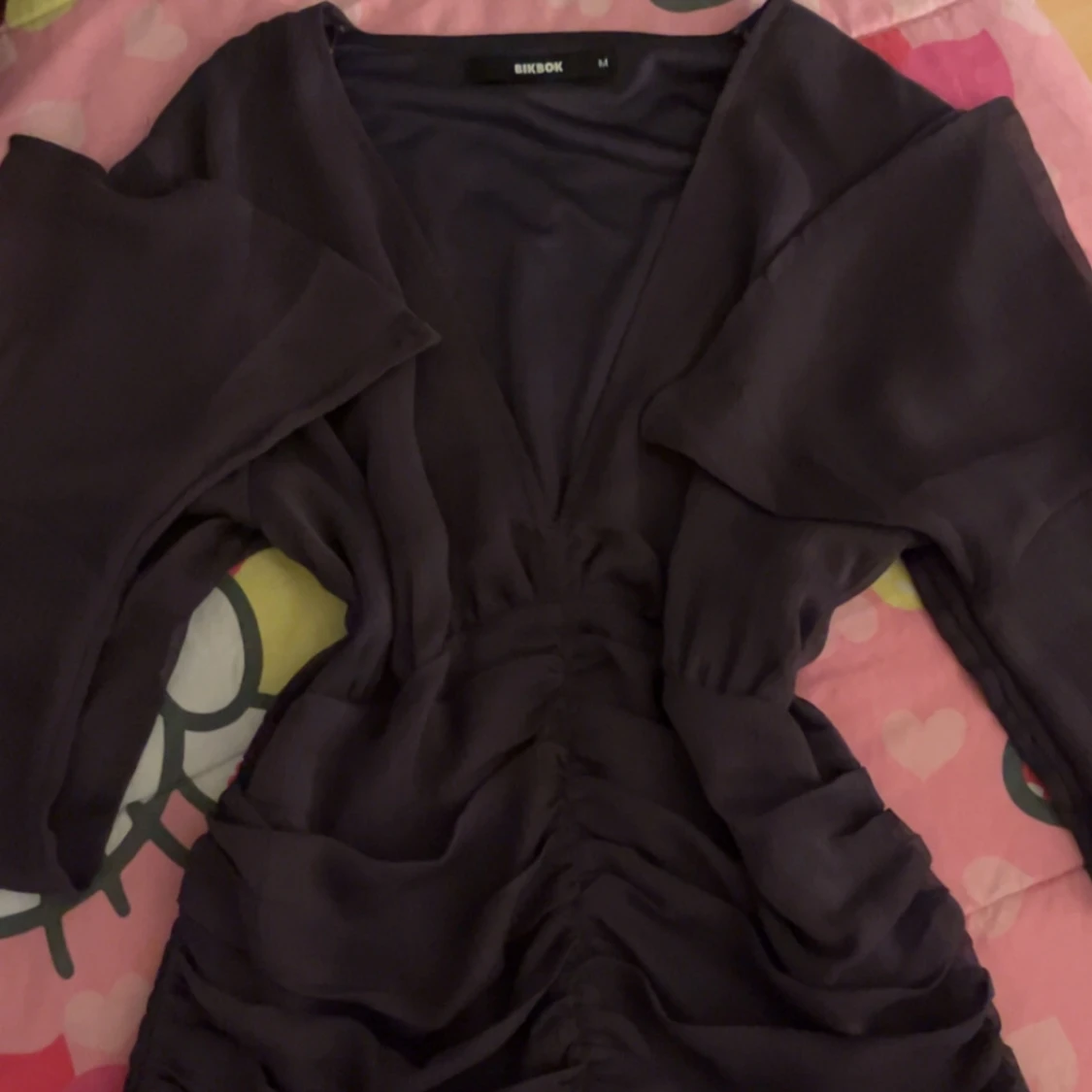 Mörklila topp från Bik Bok