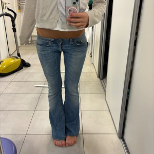 Dondup jeans - Skitnsygga jeans från dondup! Lågmidjade och bootcut😍😍😍
