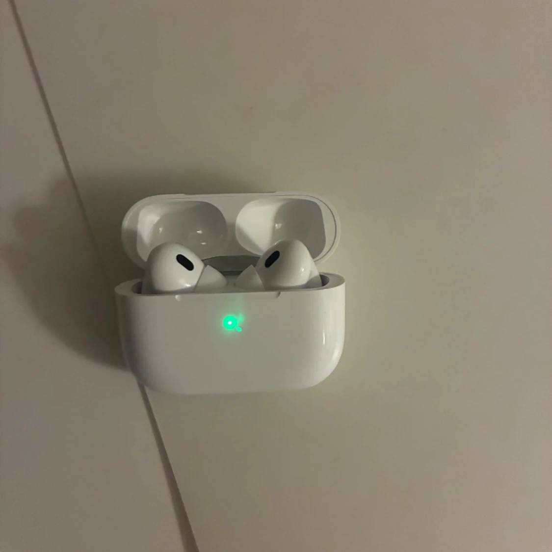 AirPods Pro - 4