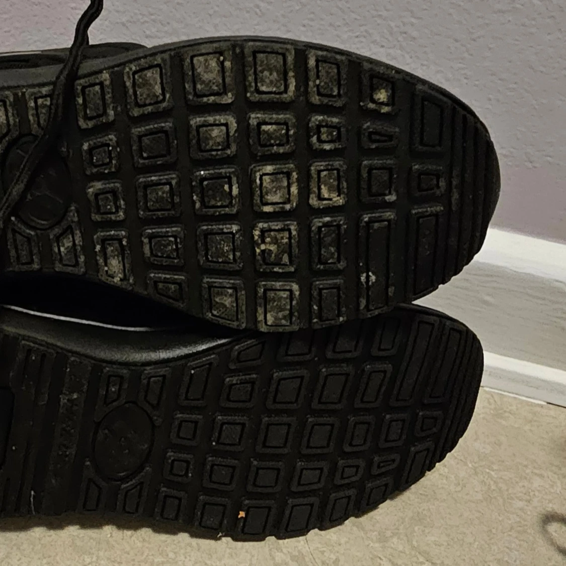 Svarta sneakers med snörning - 3