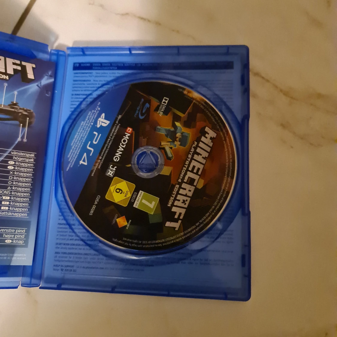 Minecraft PlayStation 4 Edition - 2