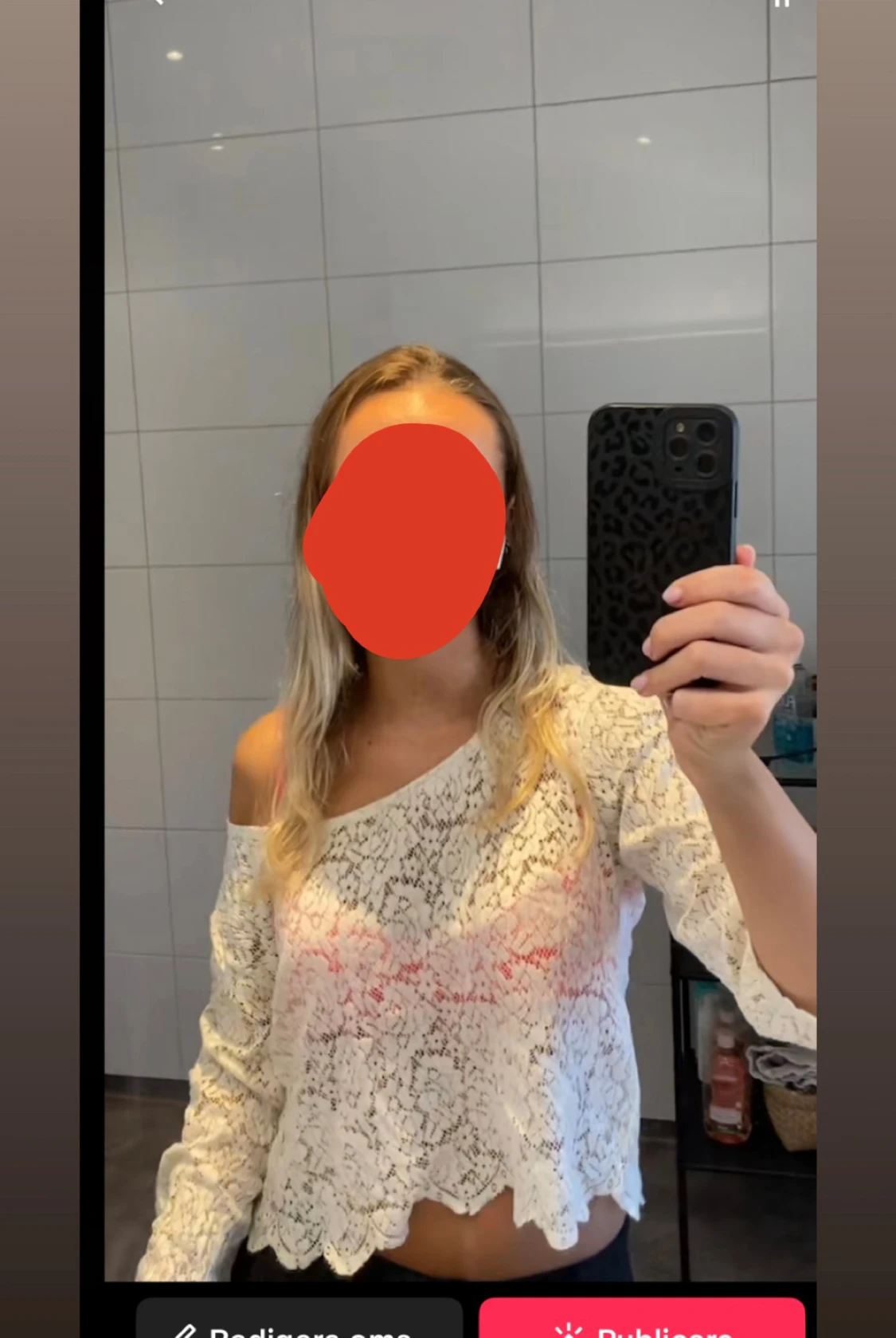 Vit spetsblus från Monki - 1