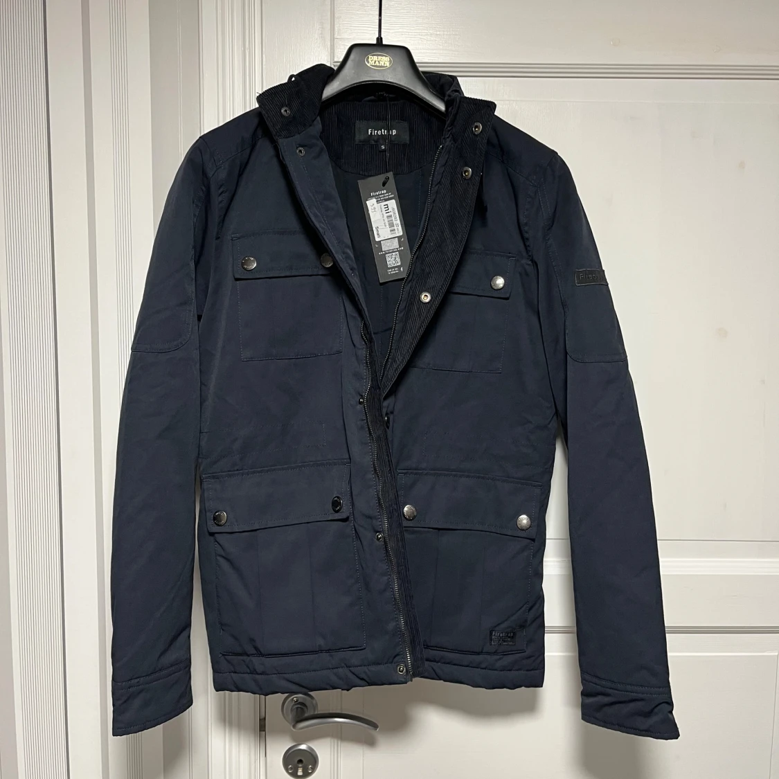 Mörkblå parkajacka från Firetrap Storlek S - 2