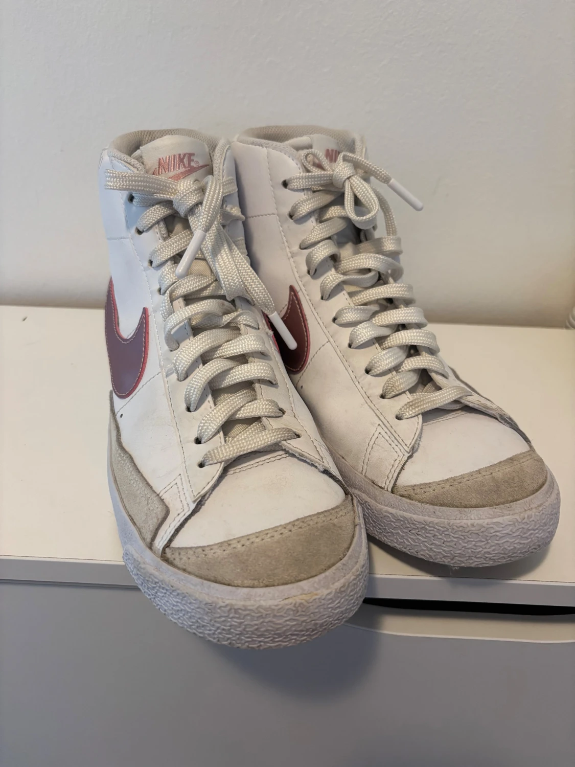 Nike Blazer Mid vit/rosa EUR 40 - 4