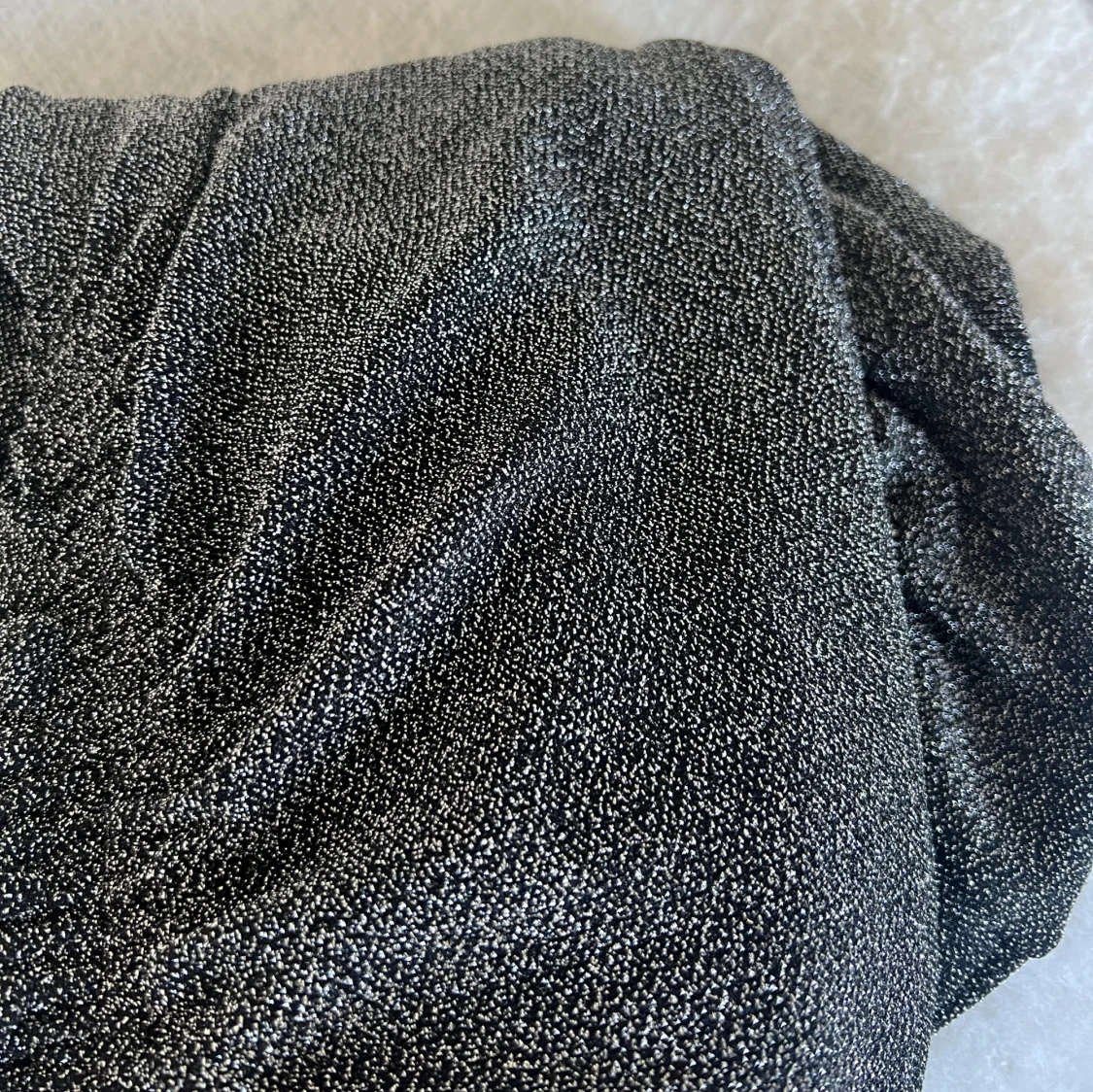 Glittrig långklänning från Kappahl - 4