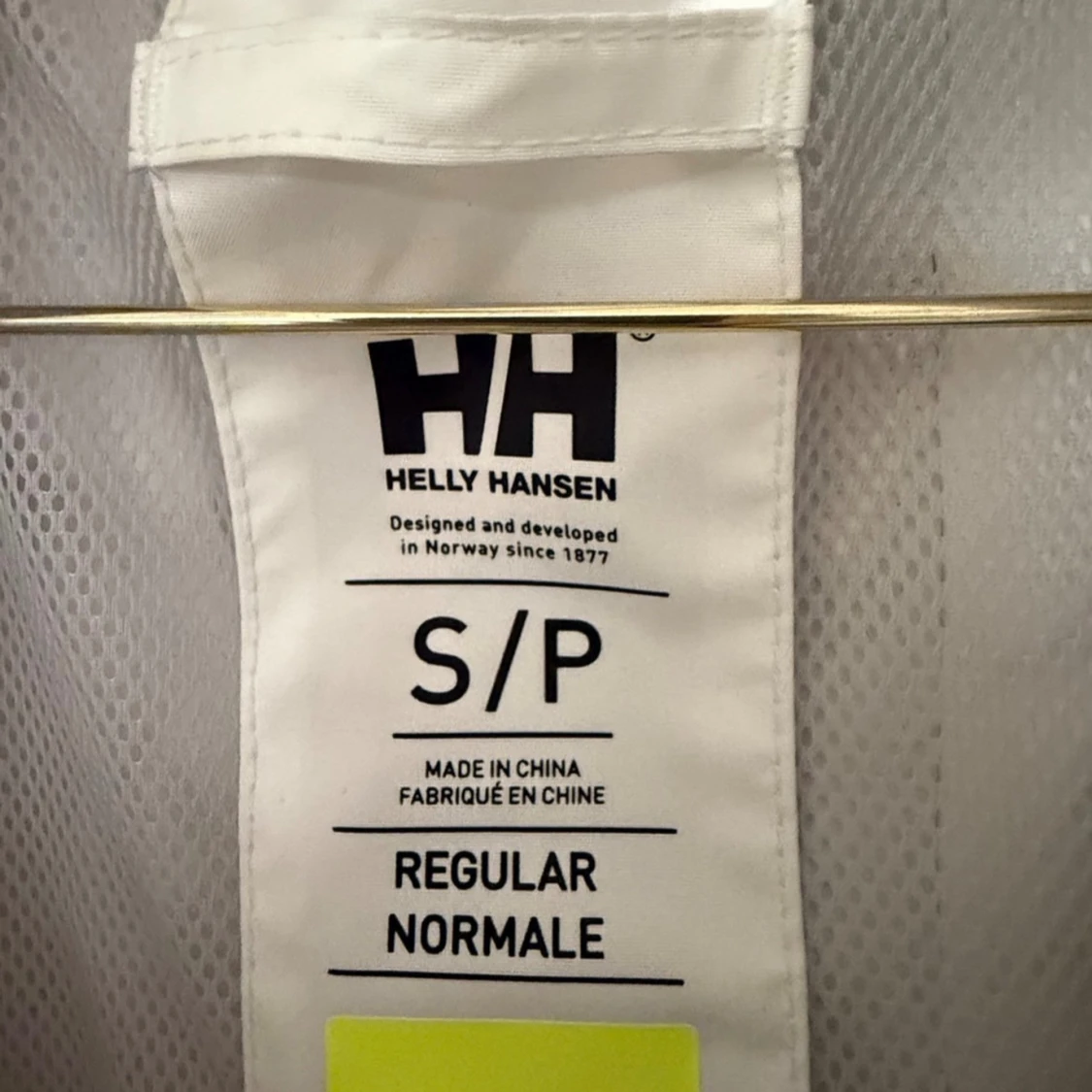 Vit vindjacka från Helly Hansen S - 2