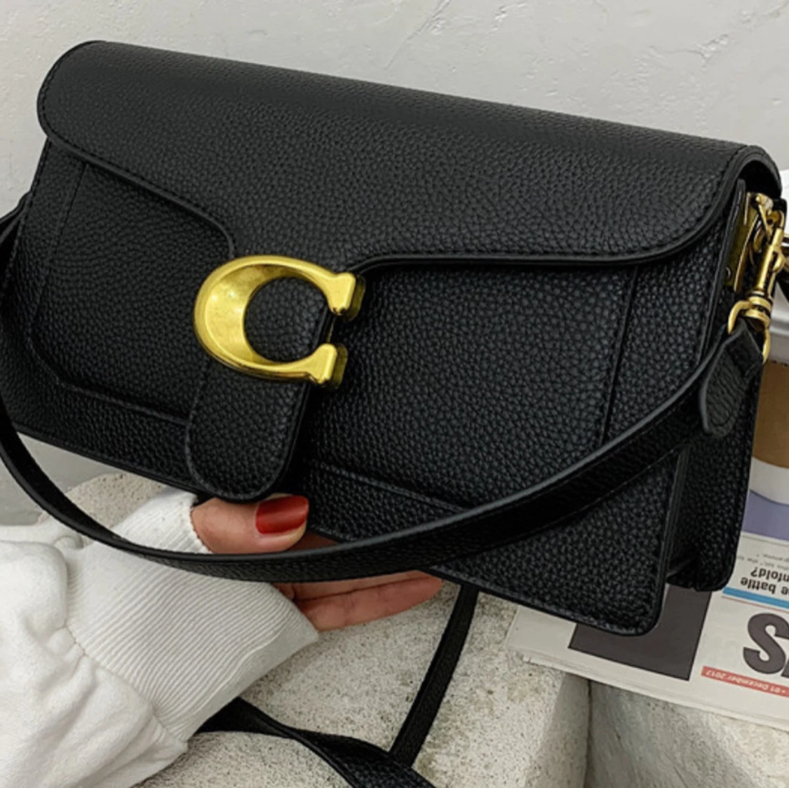 Svart axelväska från Coach - 1