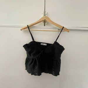 Topp  - Svart festtop❤️