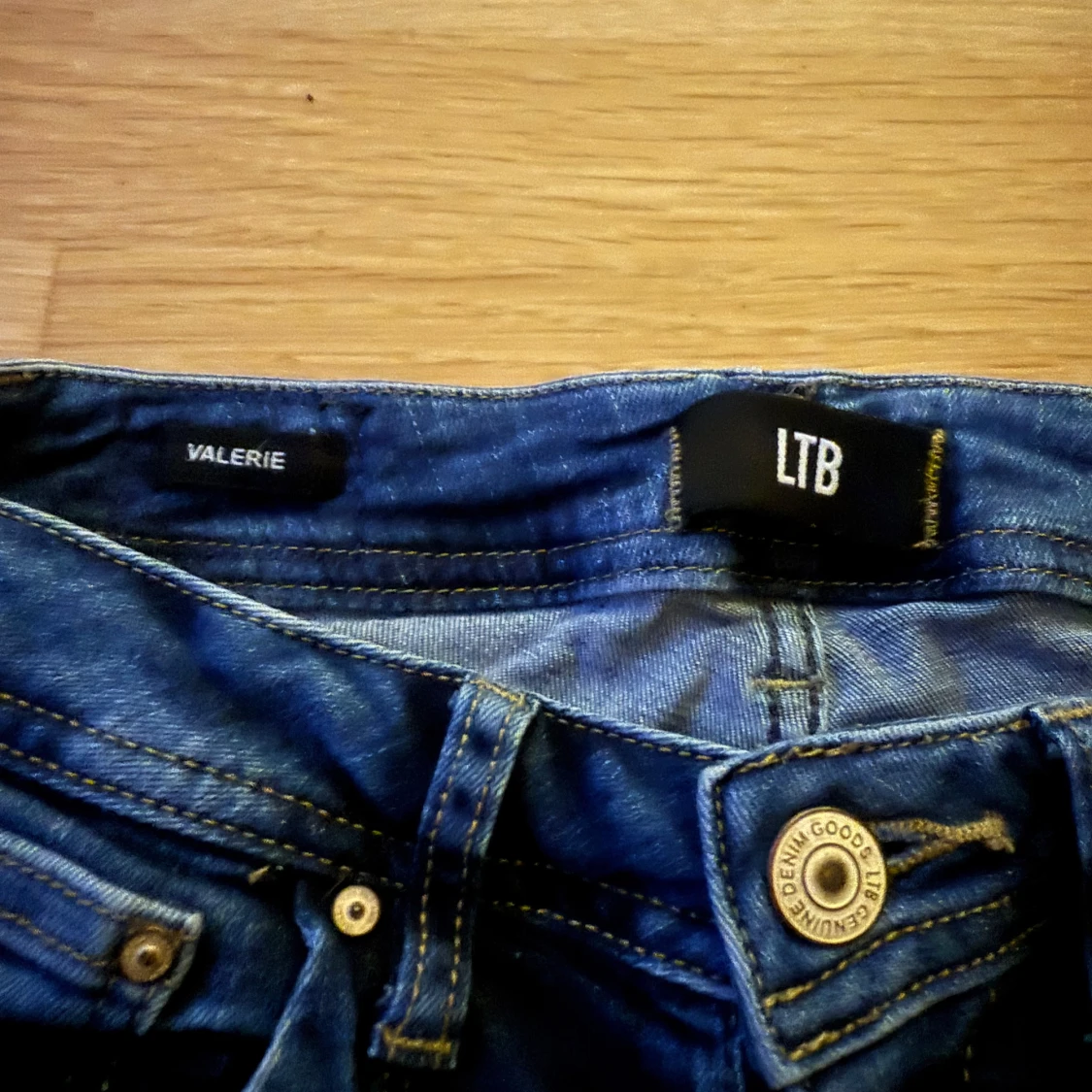 Blå bootcut jeans från LTB - 3