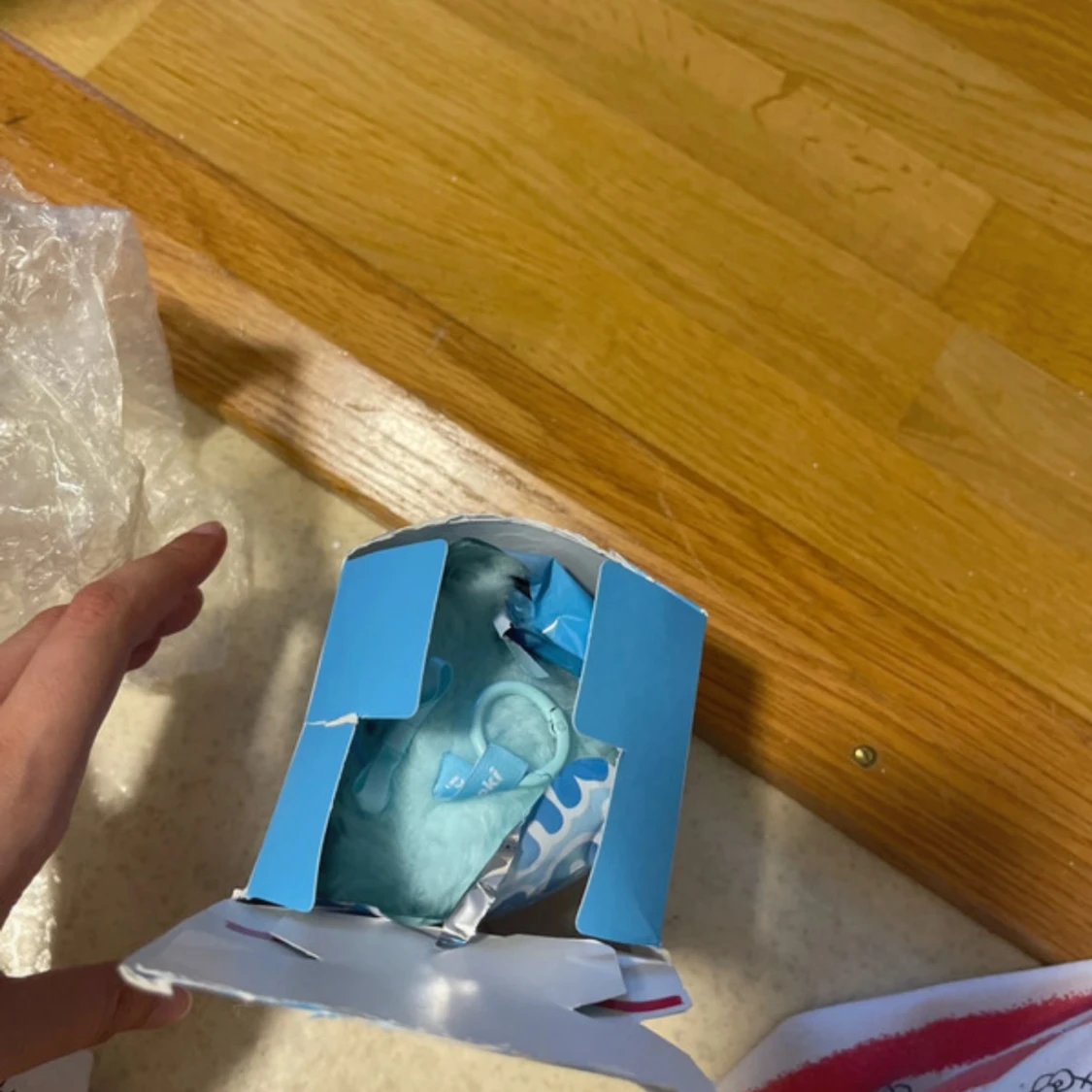 Ocean Baby fluffig blå nyckelring - 4