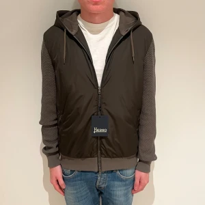 Herno cardigan - Helt ny