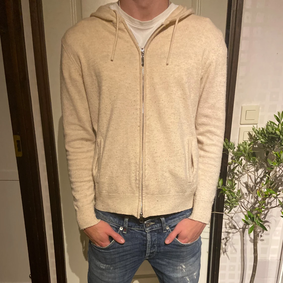 Kashmir zip Ahlguist