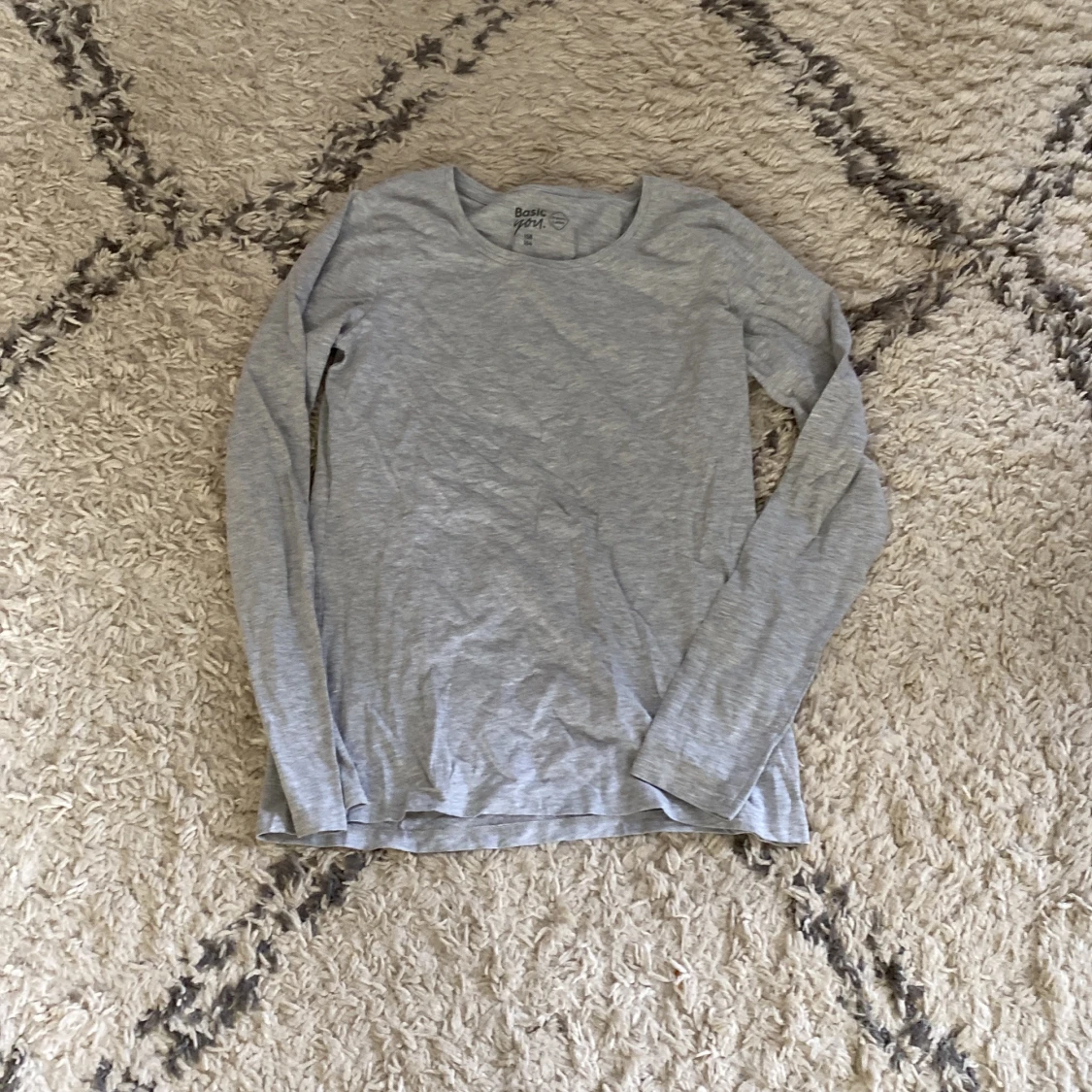 Grå basic långärmad tröja H&M