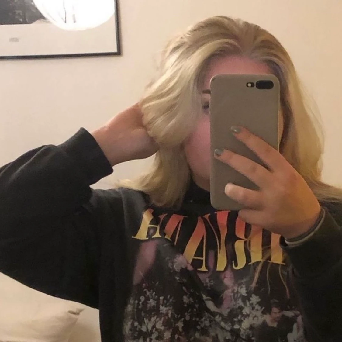 Nirvana sweatshirt 