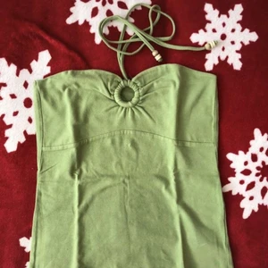 Grön halter neck - Oanvänd halter neck i storlek xs