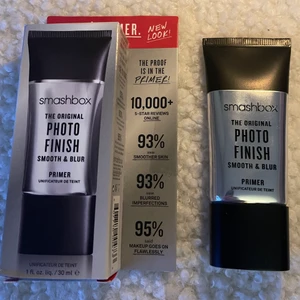 Smashbox primer OÖPPNAD - Hej! Jag säljer den populära primern från kända märket Snashbox. 329 spänn ordinarie. 🦋 Oöppnad.
