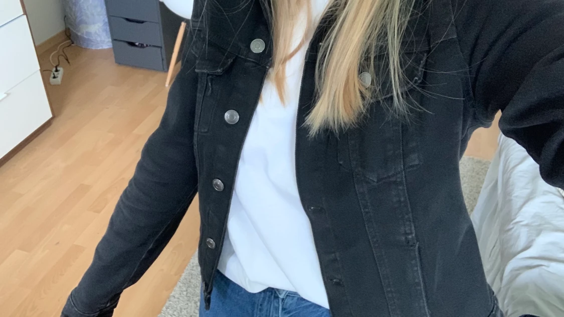 Svart jeansjacka  - 90