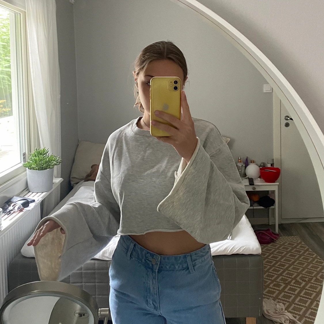 Croppad tröja med vida armar🤍