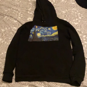 Thecoolelephant hoodie - Lite använd men den är inte trasig någonstans.