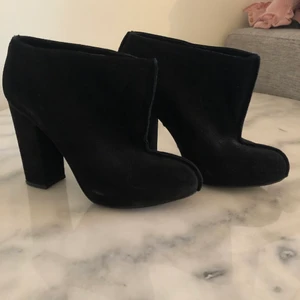 Acne - Acne skor använda 1 gång strl 39 500kr plus frakt 