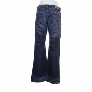 Lowwaist jeans - Så snygga low waist jeans!!!!!!❤️ skriv vid frågor. Jag är 175cm