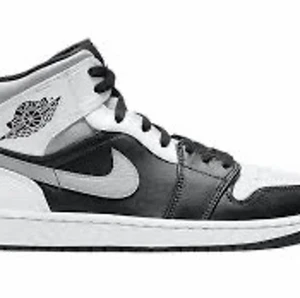 Jordan - Mina fina jordans i white shadow, Nyrpis 2500, storlek 39/40/41, Lite smutsiga