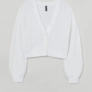 Hm - En vi kofta/topp väldigt fin men tyvärr så använder jag inte den, använt den 1-2 gånger. 