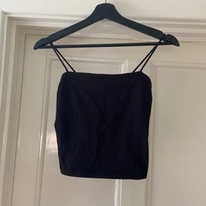 Gina tricot svart linne S - Svart linne från Gina tricot 