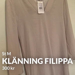 Enkel klänning - NYTT PRIS Helt oanvänd m prislapp kvar! 