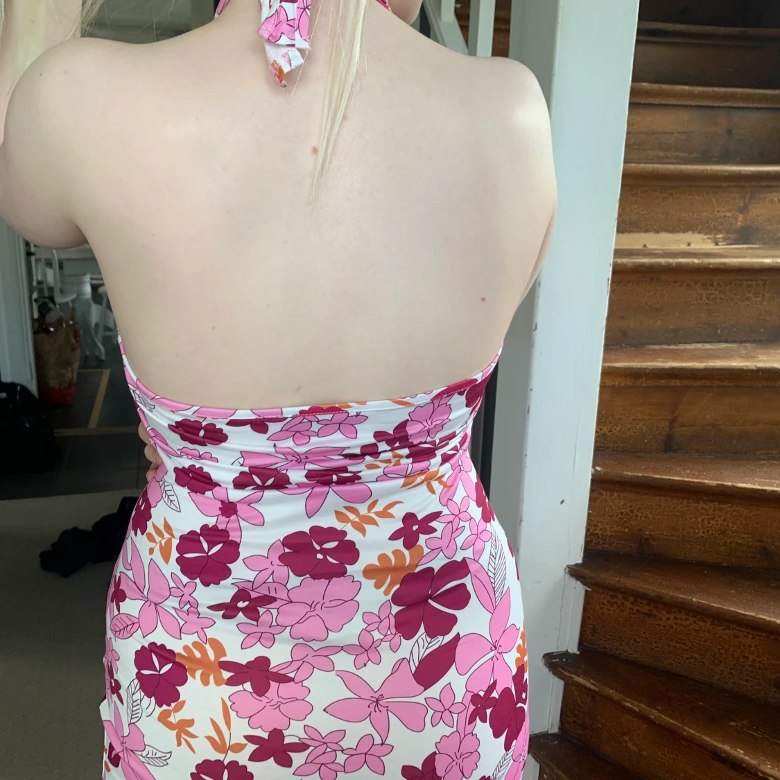 Blommig klänning - 90