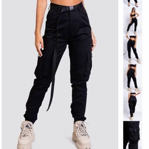 Cargo byxor  - Säljer dessa cargo byxor från madlady i storlek S + bältet. 