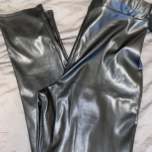 Skinn Leggings - Oanvända!