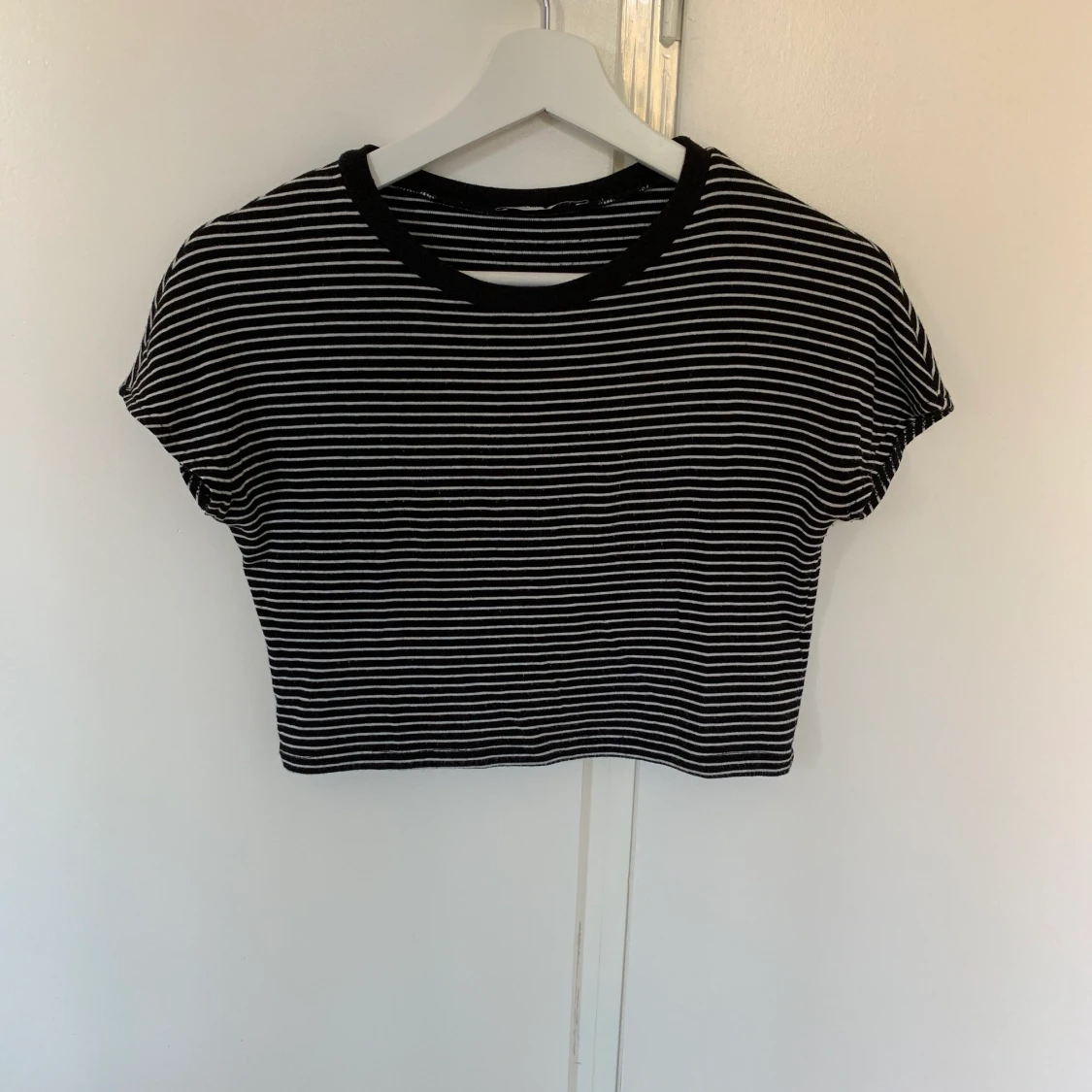 Croppad t-shirt  - 90