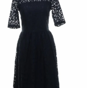 Holly & whyte klänning  - Stl 36