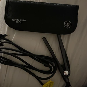 Plattång  - En liten plattång. Aldrig använd gång. Säljer för att jag har två stycken