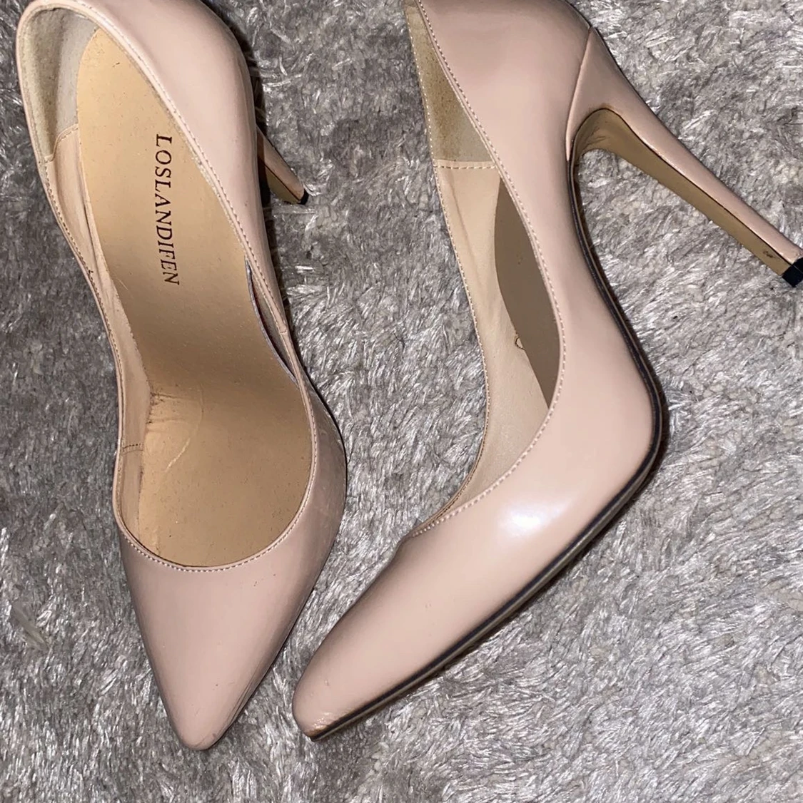 Högklak beige loslandifen