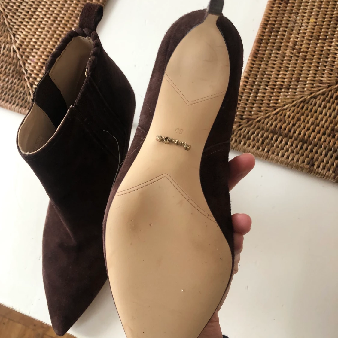 Massimo Dutti stövlar med klack - 90