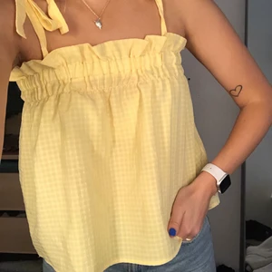 Gult linne från HM - Gult linne med knytband