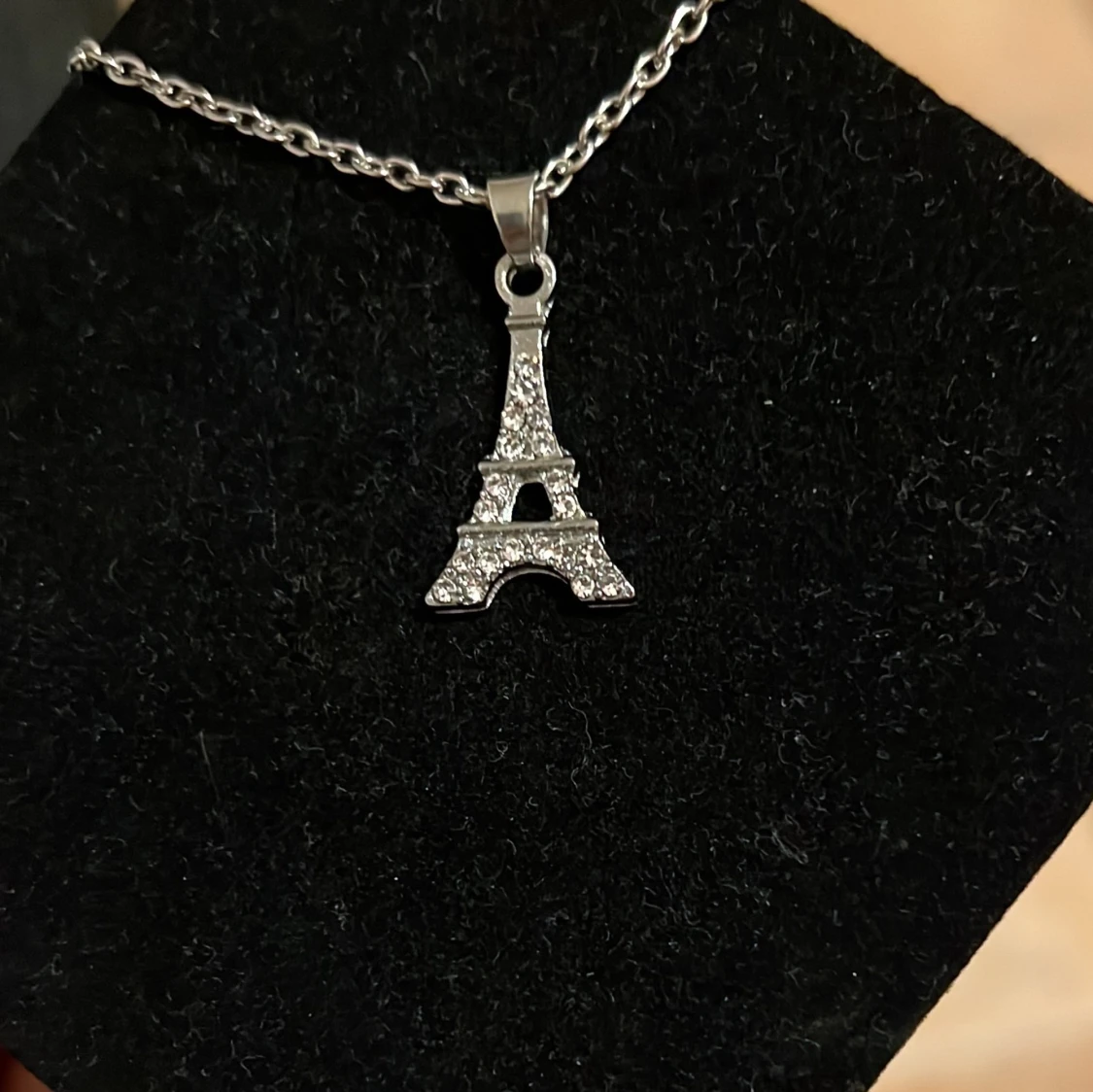 Eiffel Tower necklace  - 90