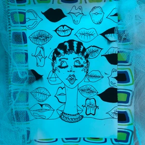 Freestyle Costume anteckningsböcker  - Tänkte se ifall någon skulle vara intresserad av unika costume anteckningsblock. Alla kommer att vara unika. Kan också vara andra böcker eller saker! Ifall ni är intresserade utav min stil och idén är det bara att skriva privat så kan vi tillsammans komma fram till olika ideér och vad du vill ha på din personliga bok<3Priset startar vid 20kr och variera beroende på design.